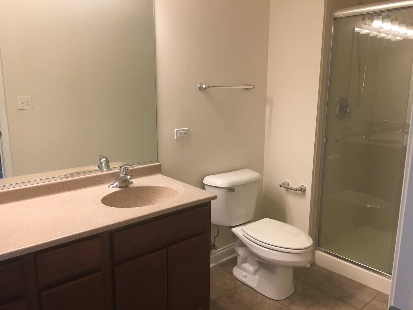 3400 N Old Arlington Heights Road #203, Arlington Heights, IL 60004