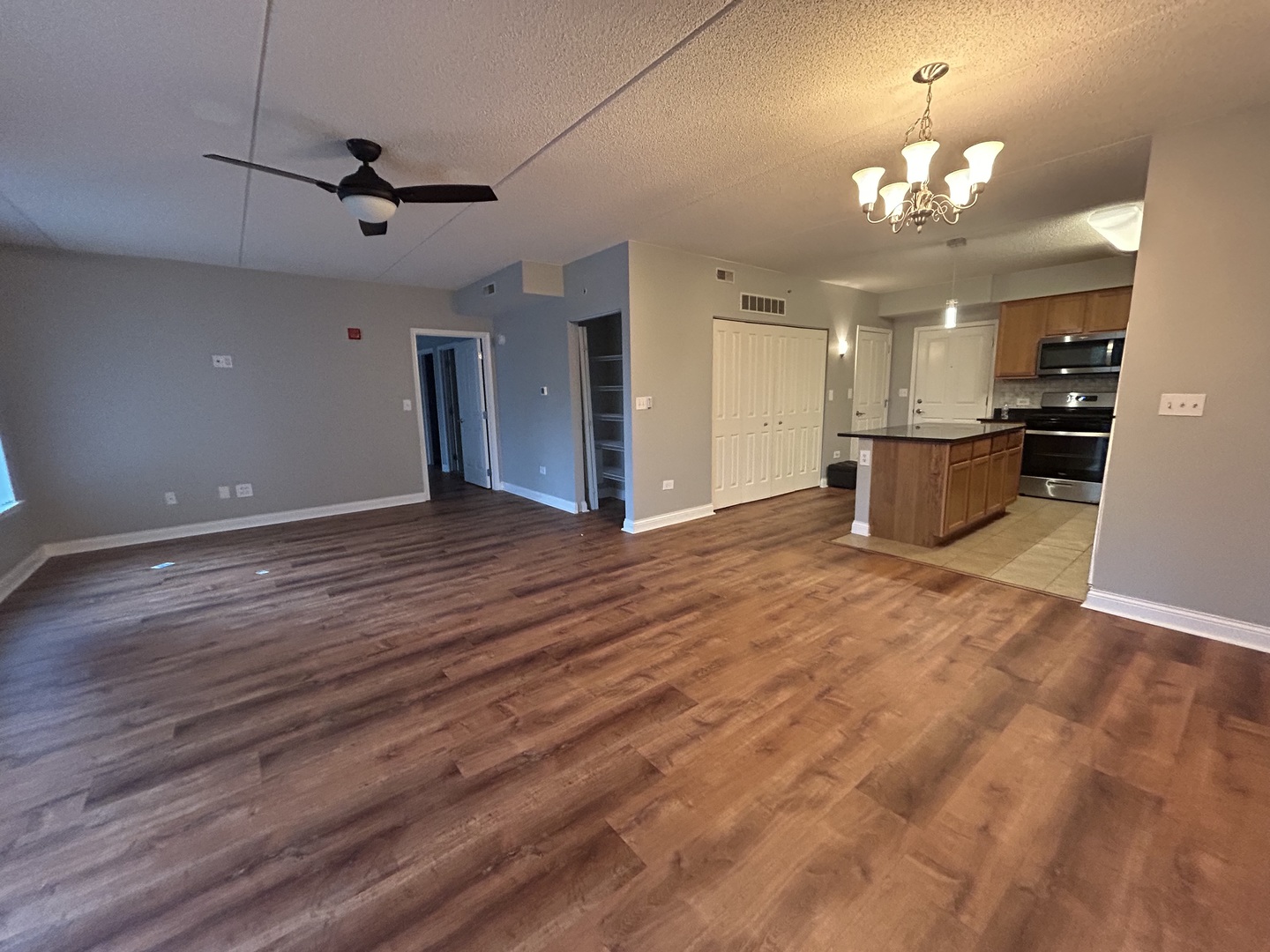 3400 N Old Arlington Heights Road #203, Arlington Heights, IL 60004