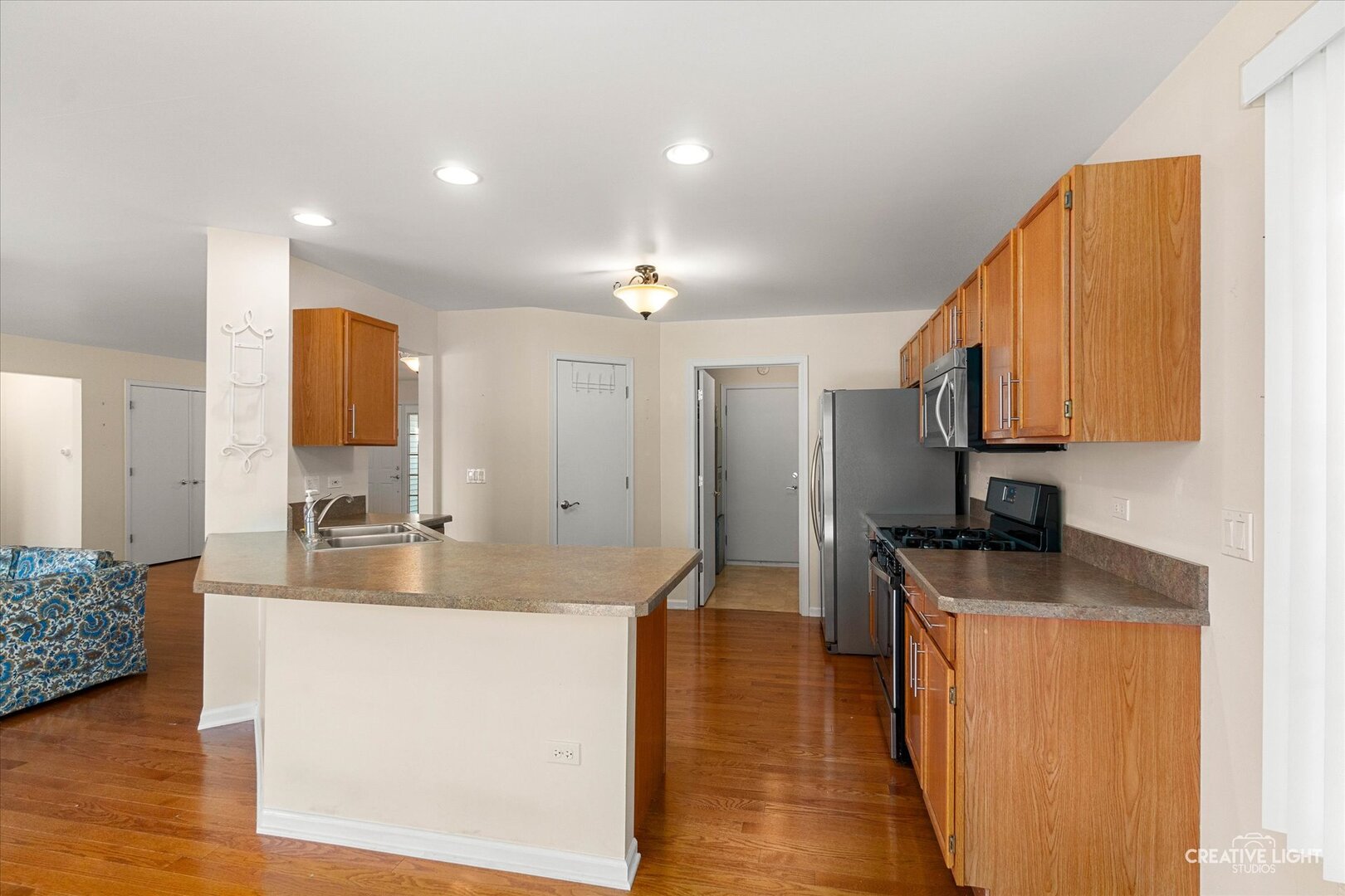 505 Parkland Court, Oswego, IL 60543