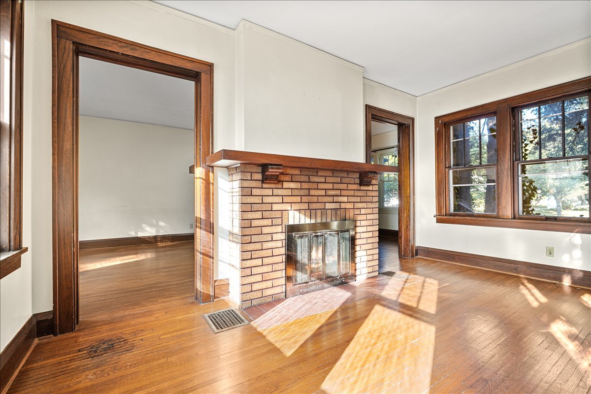 713 Normal Avenue, Normal, IL 61761