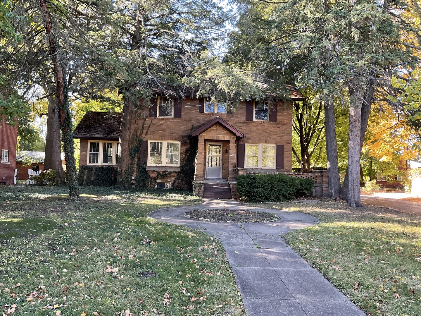 713 Normal Avenue, Normal, IL 61761
