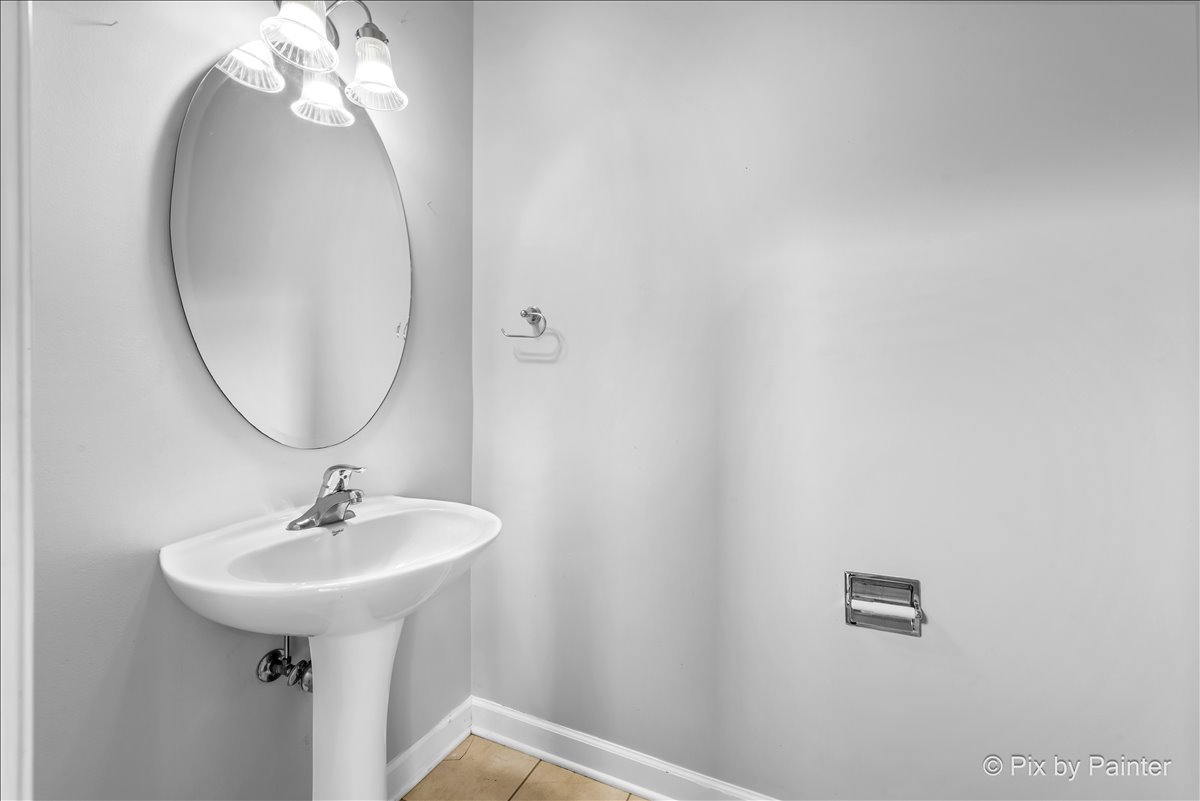 1128 Bartholdi Court #1128, Carol Stream, IL 60188