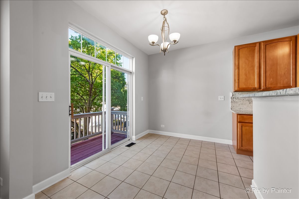 1128 Bartholdi Court #1128, Carol Stream, IL 60188