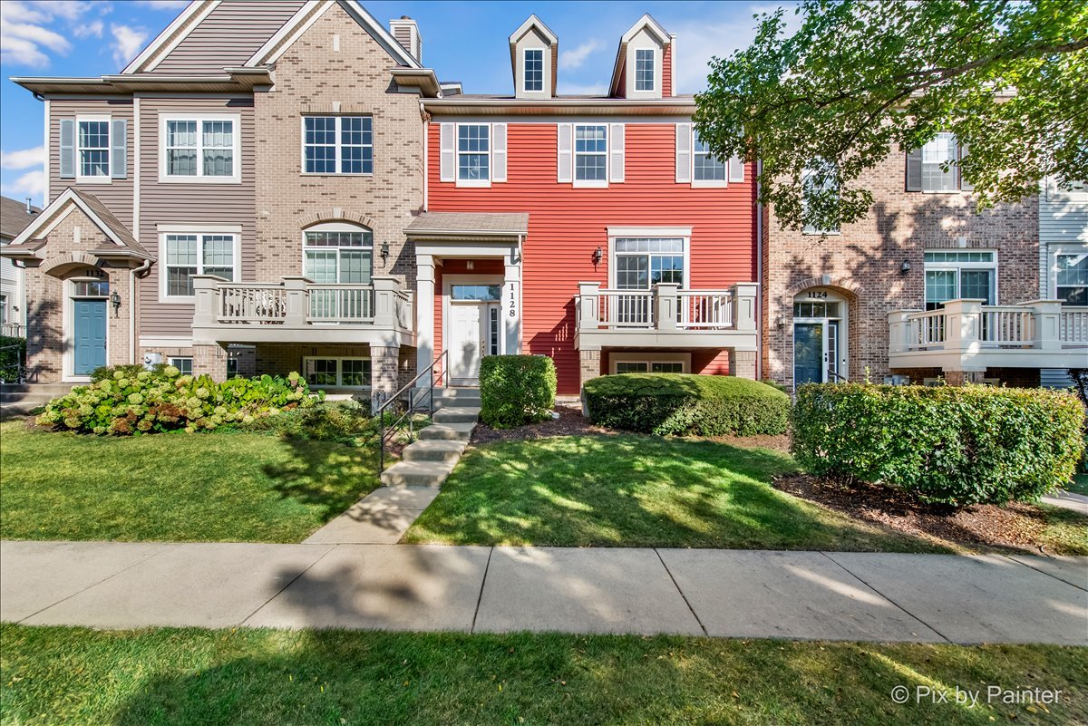 1128 Bartholdi Court #1128, Carol Stream, IL 60188