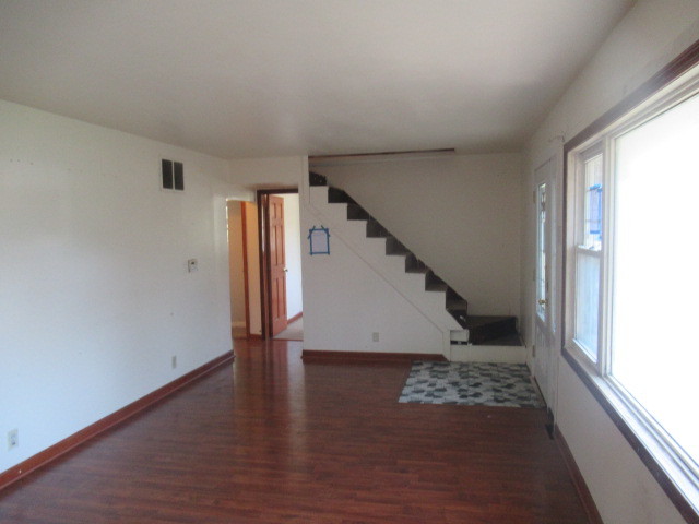 77 Mionske Drive, Lake Zurich, IL 60047