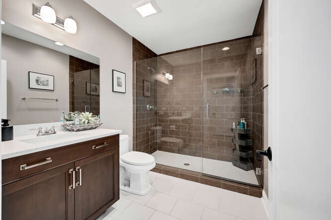 31 CONCORD Drive, Oak Brook, IL 60523