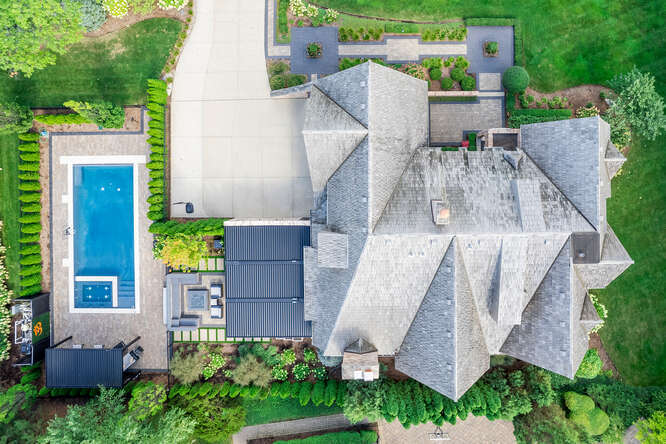 31 CONCORD Drive, Oak Brook, IL 60523