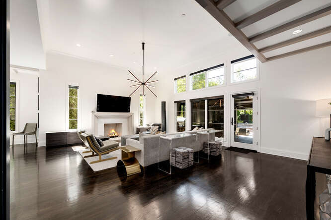 31 CONCORD Drive, Oak Brook, IL 60523