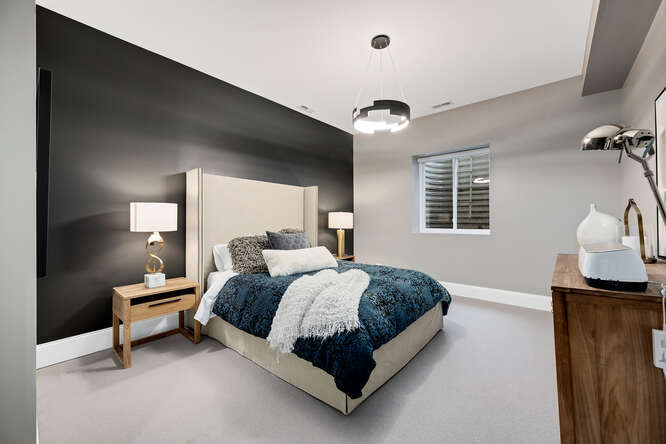 31 CONCORD Drive, Oak Brook, IL 60523