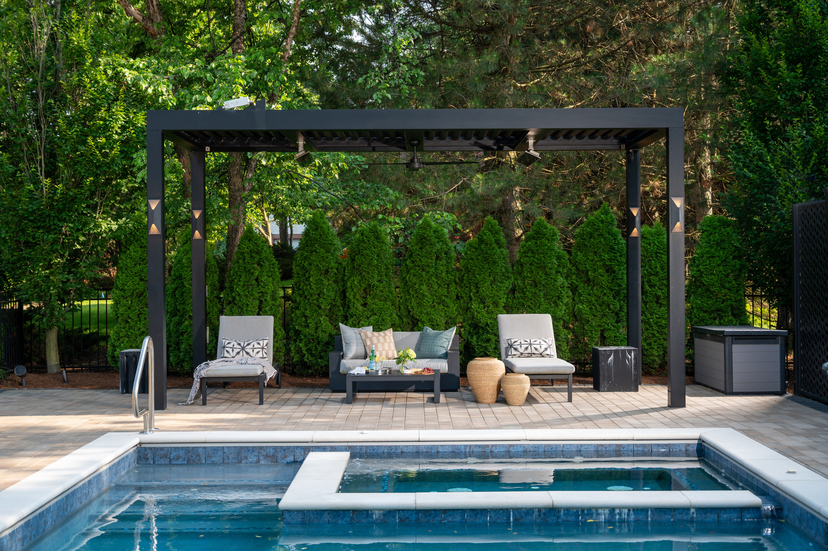 31 CONCORD Drive, Oak Brook, IL 60523