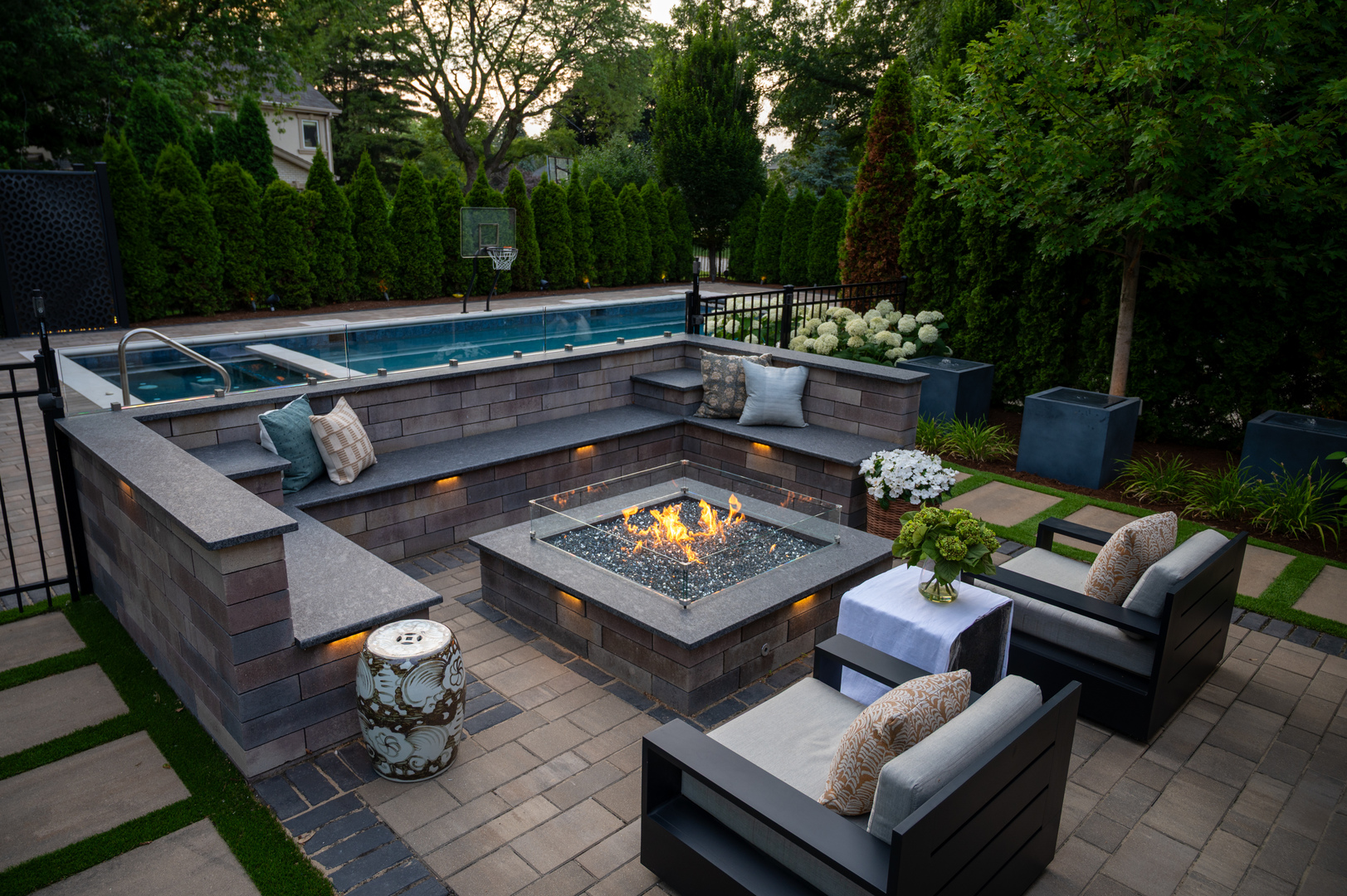 31 CONCORD Drive, Oak Brook, IL 60523