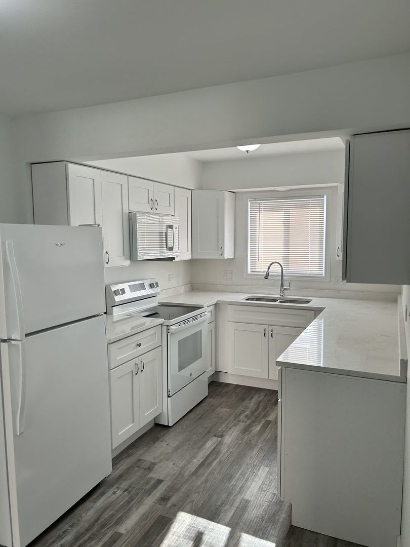 12510 Vincennes Road, Blue Island, IL 60406