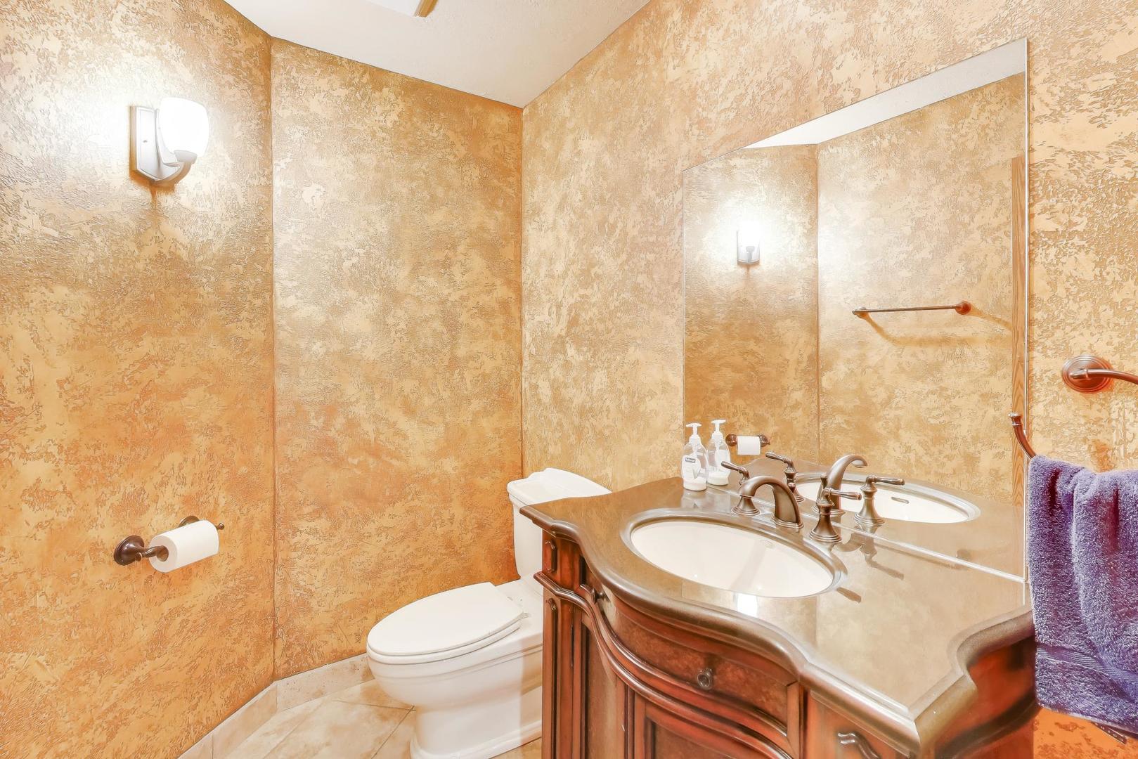 13844 Mettawa Lane, Mettawa, IL 60045