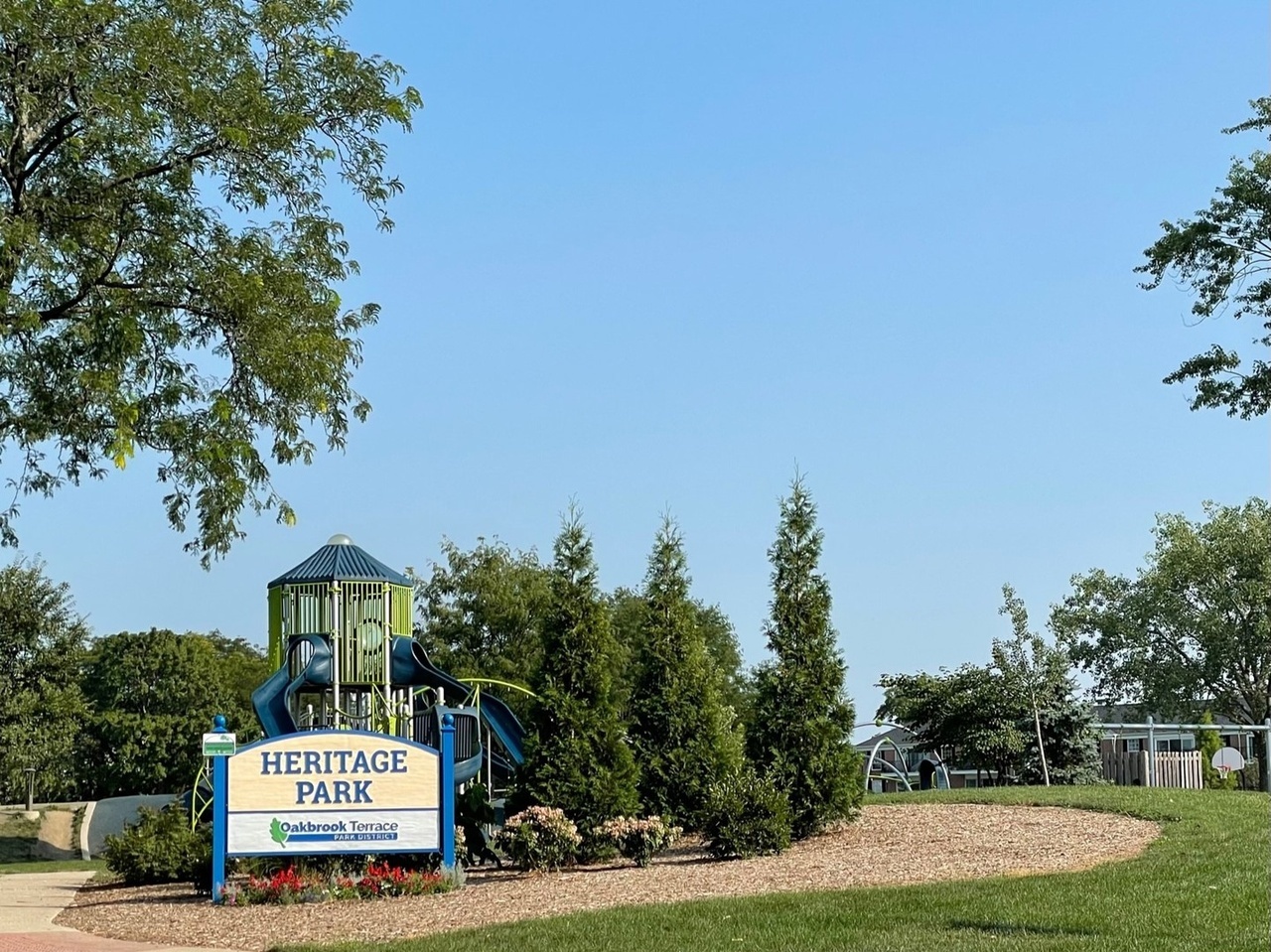 1S266 Dillon Lane, Villa Park, IL 60181