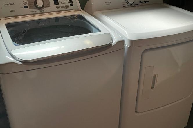 1S266 Dillon Lane, Villa Park, IL 60181