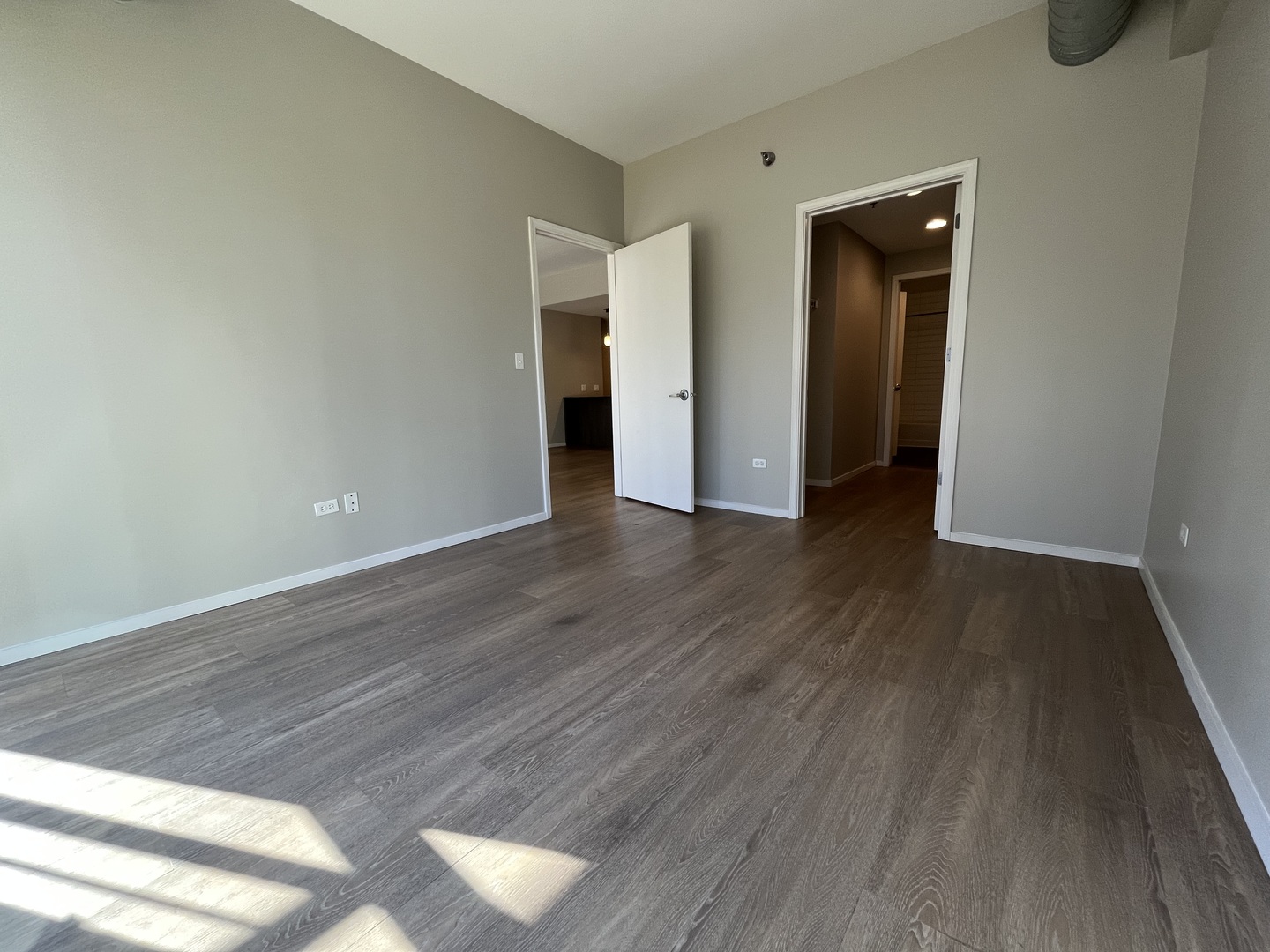 211 W Scott Street #317, Chicago, IL 60610