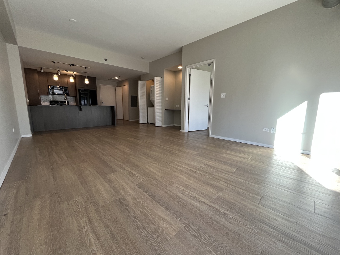 211 W Scott Street #317, Chicago, IL 60610