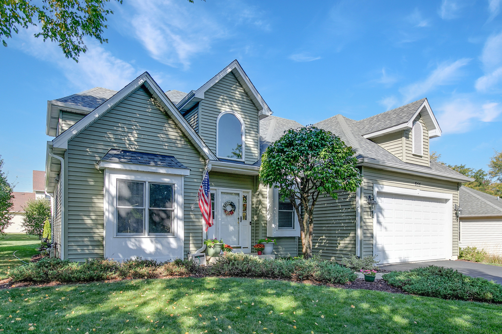 855 Ayers Street, Bolingbrook, IL 60440