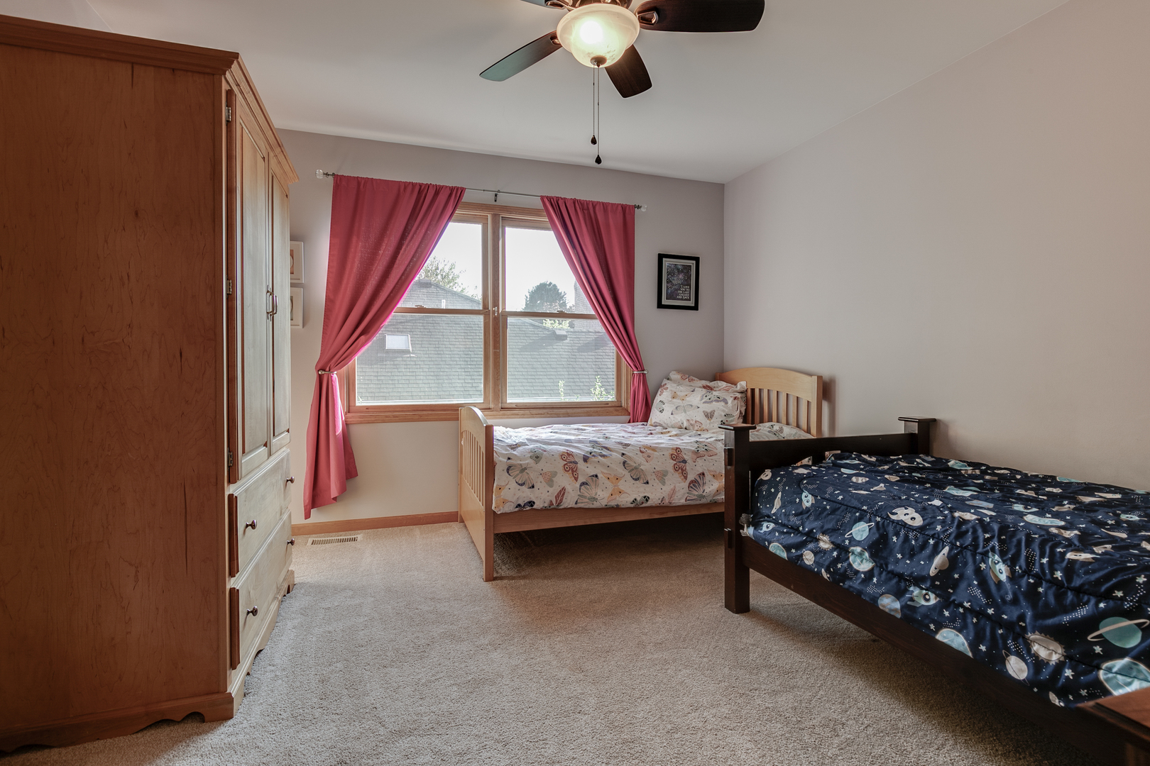 855 Ayers Street, Bolingbrook, IL 60440