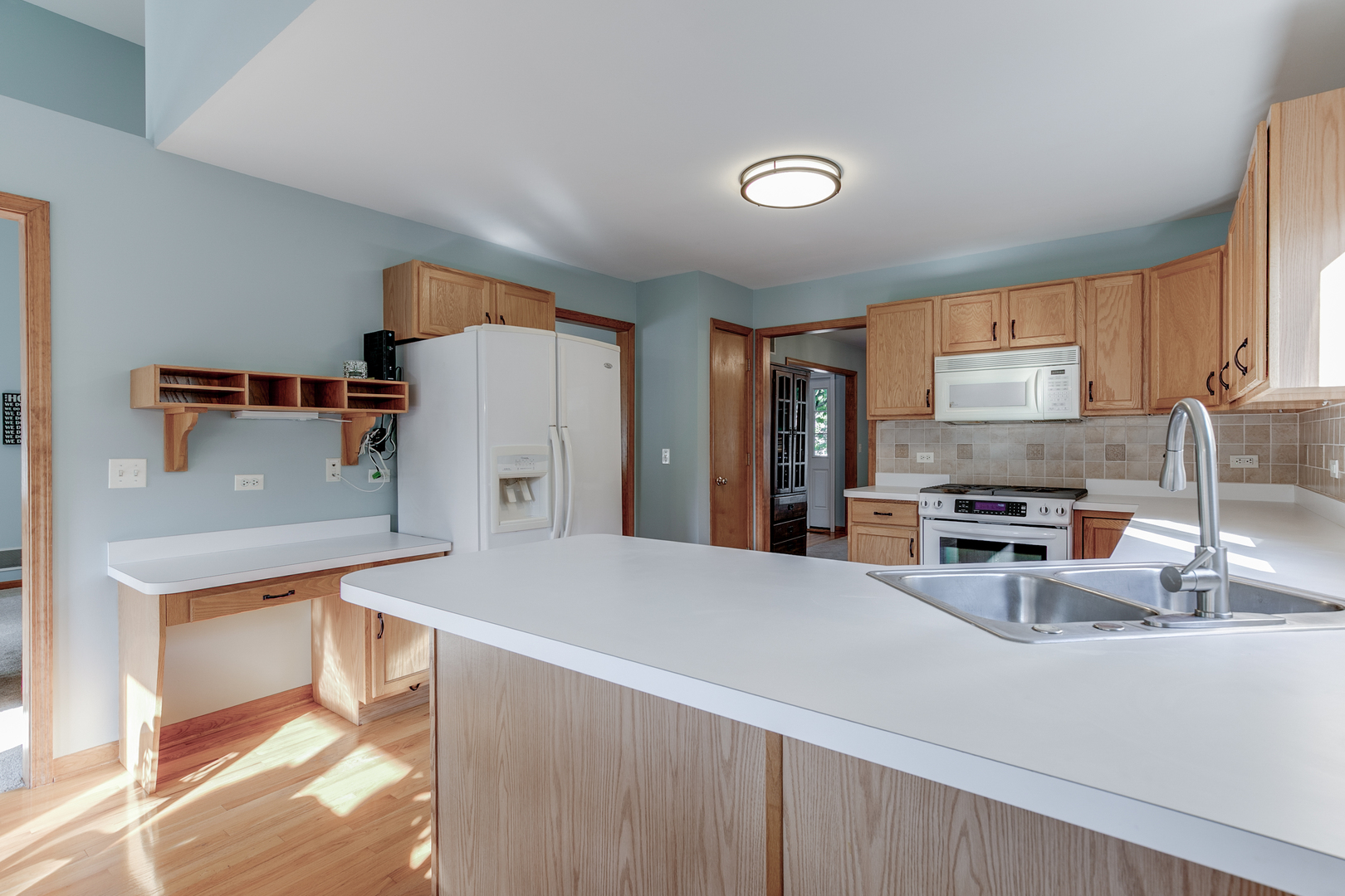 855 Ayers Street, Bolingbrook, IL 60440