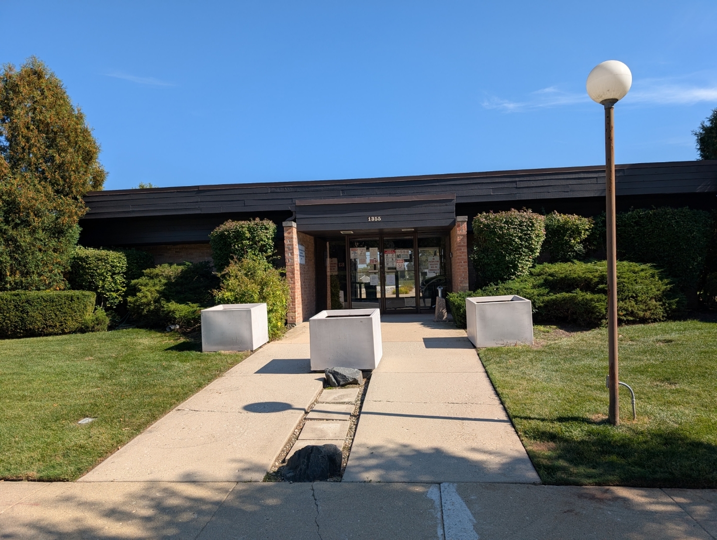 1295 N Sterling Avenue #212, Palatine, IL 60067