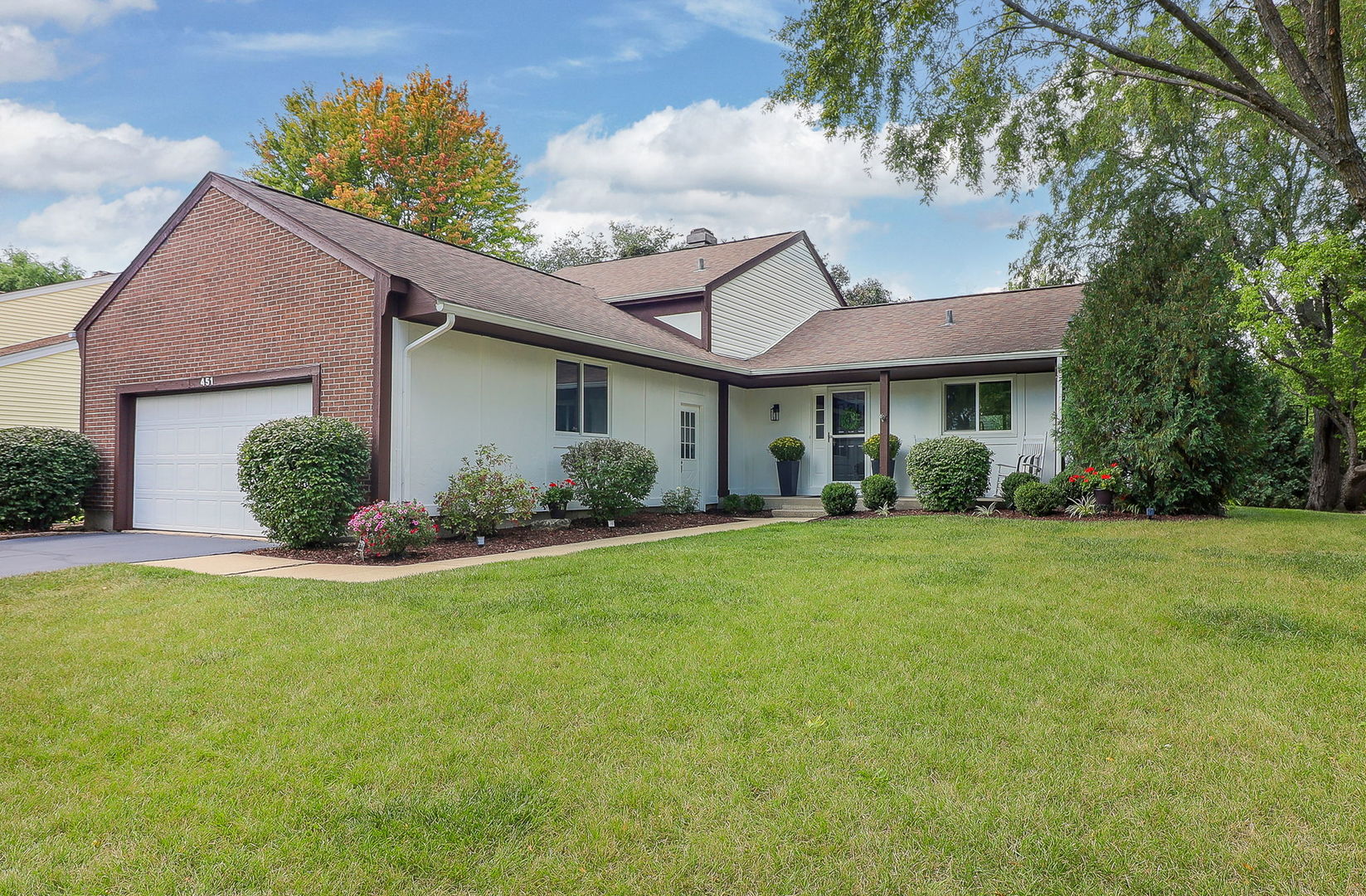 451 Nantucket Road, Naperville, IL 60565