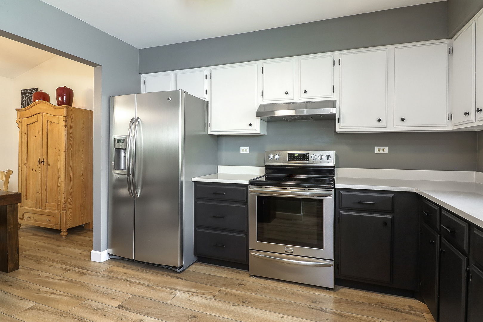 451 Nantucket Road, Naperville, IL 60565