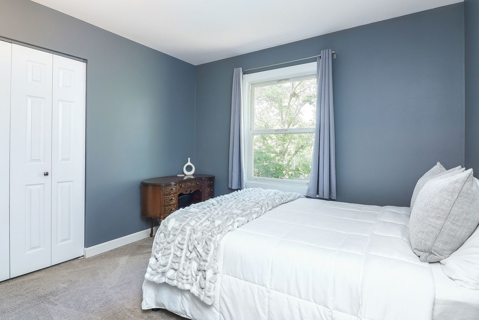 451 Nantucket Road, Naperville, IL 60565