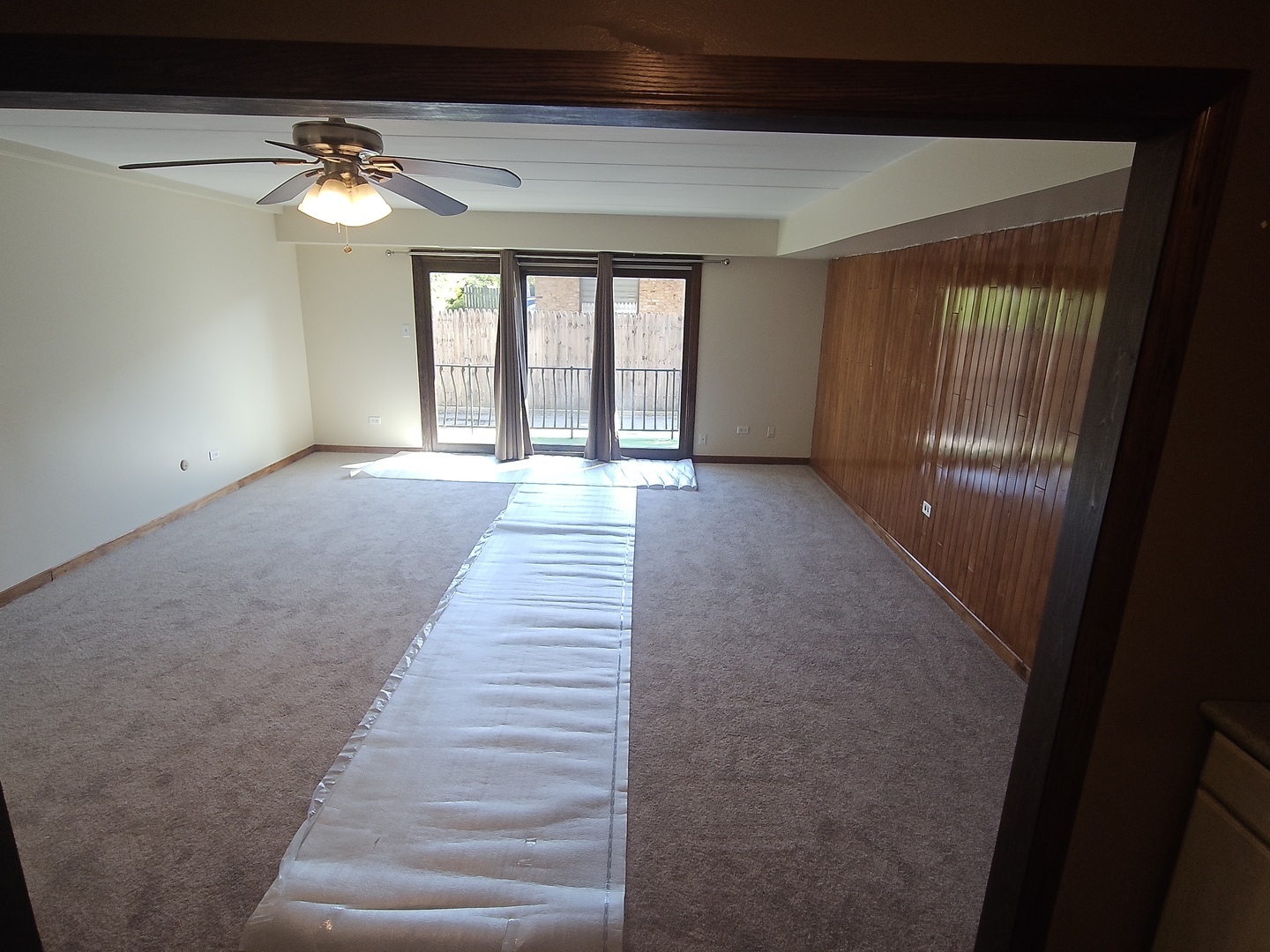 9051 S Roberts Road #102, Hickory Hills, IL 60457