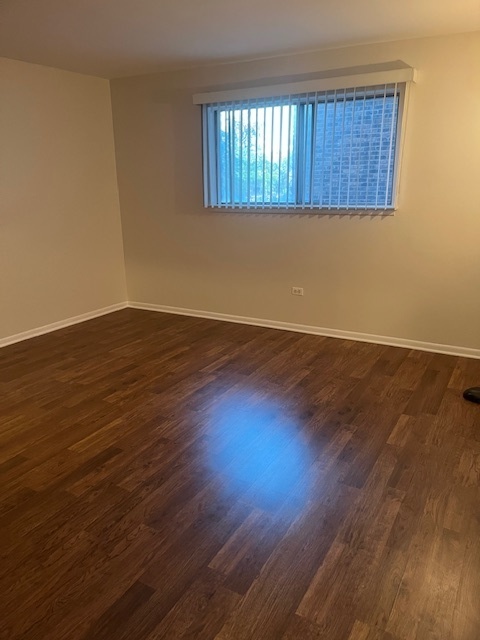 8974 Western Drive #205, Des Plaines, IL 60016