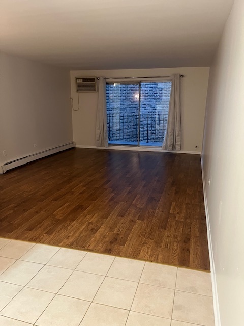 8974 Western Drive #205, Des Plaines, IL 60016