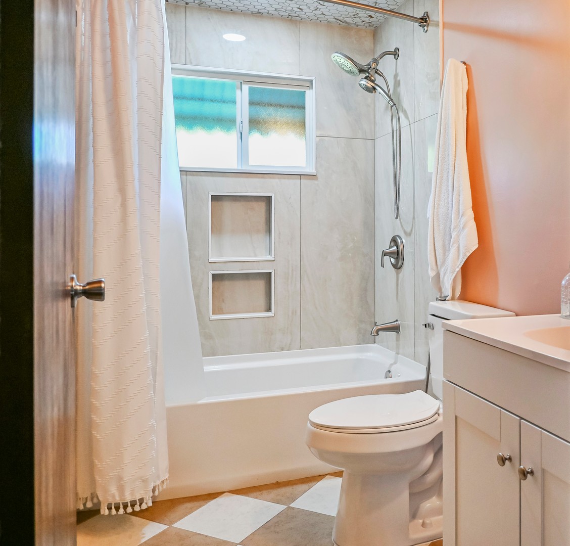 15115 Springfield Avenue, Midlothian, IL 60445