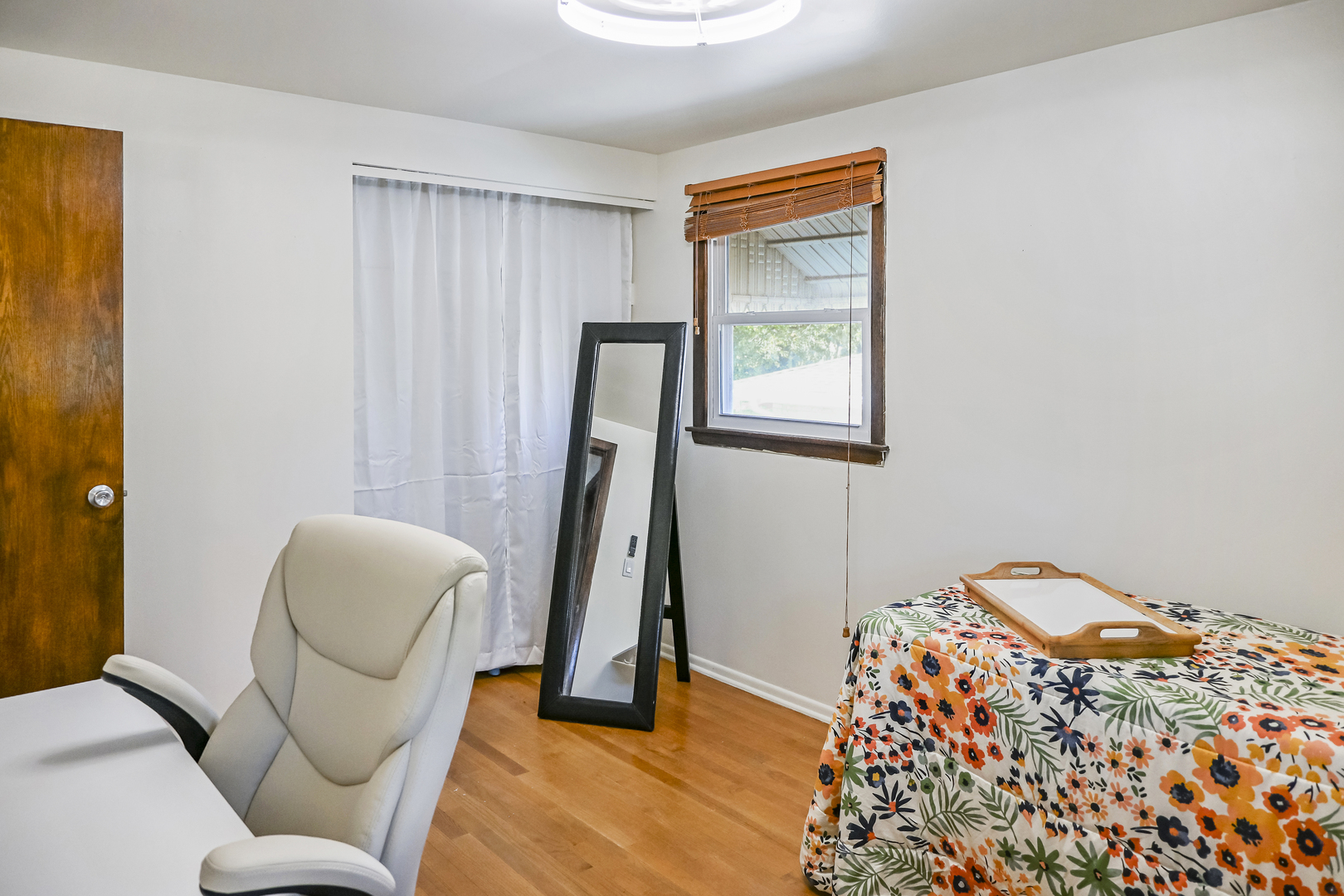 15115 Springfield Avenue, Midlothian, IL 60445