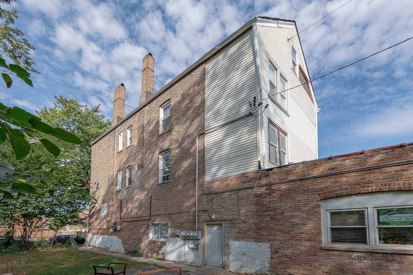 2757 S Homan Avenue, Chicago, IL 60623