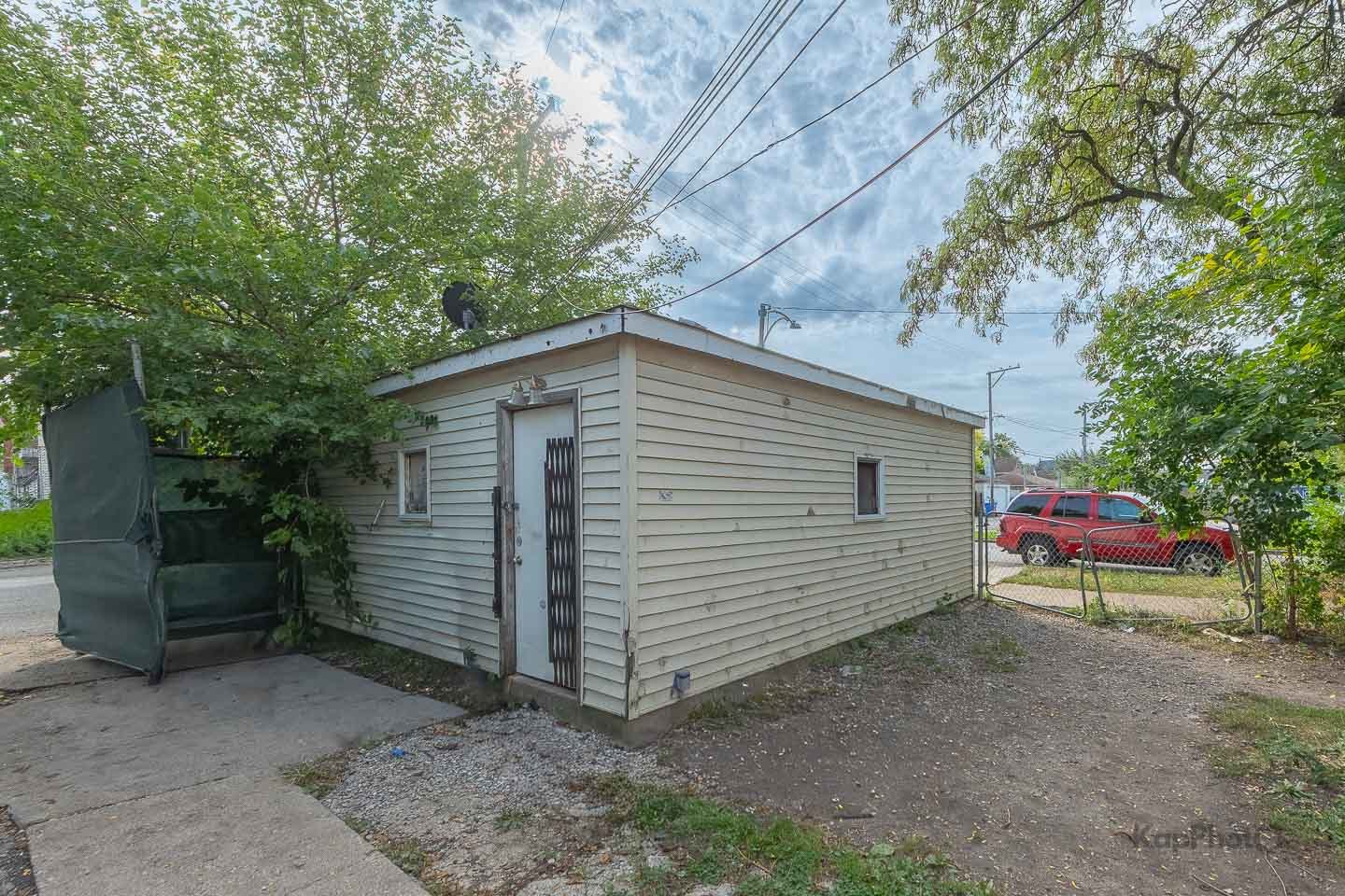 2757 S Homan Avenue, Chicago, IL 60623
