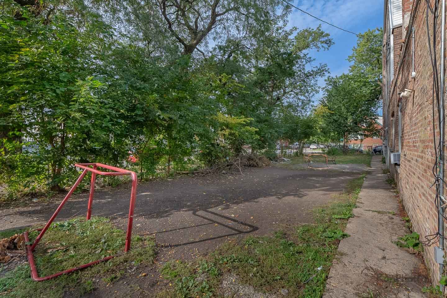2757 S Homan Avenue, Chicago, IL 60623