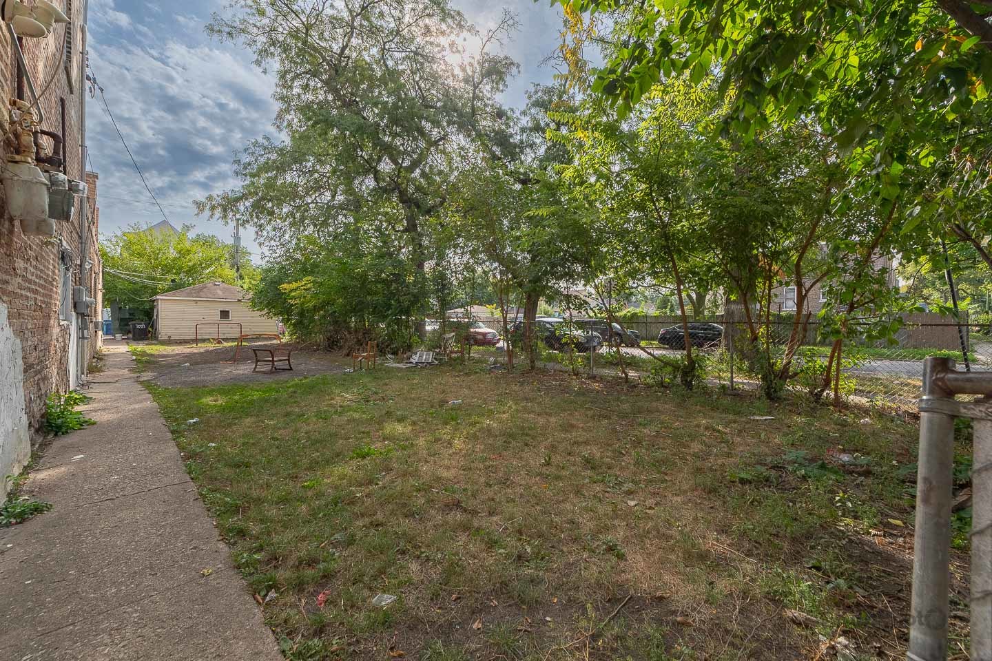 2757 S Homan Avenue, Chicago, IL 60623
