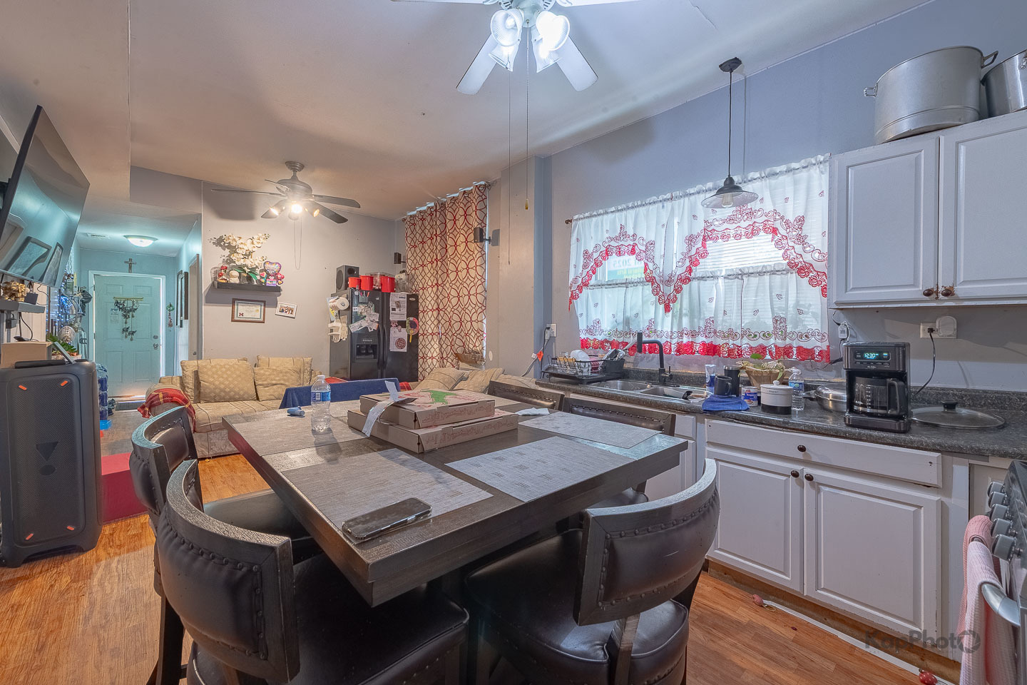 2757 S Homan Avenue, Chicago, IL 60623