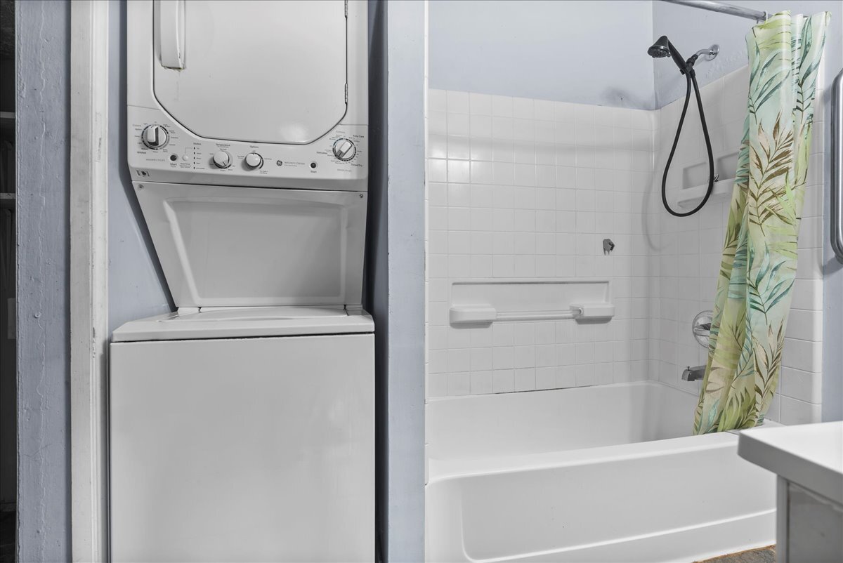 806 N Morris Avenue, Bloomington, IL 61701