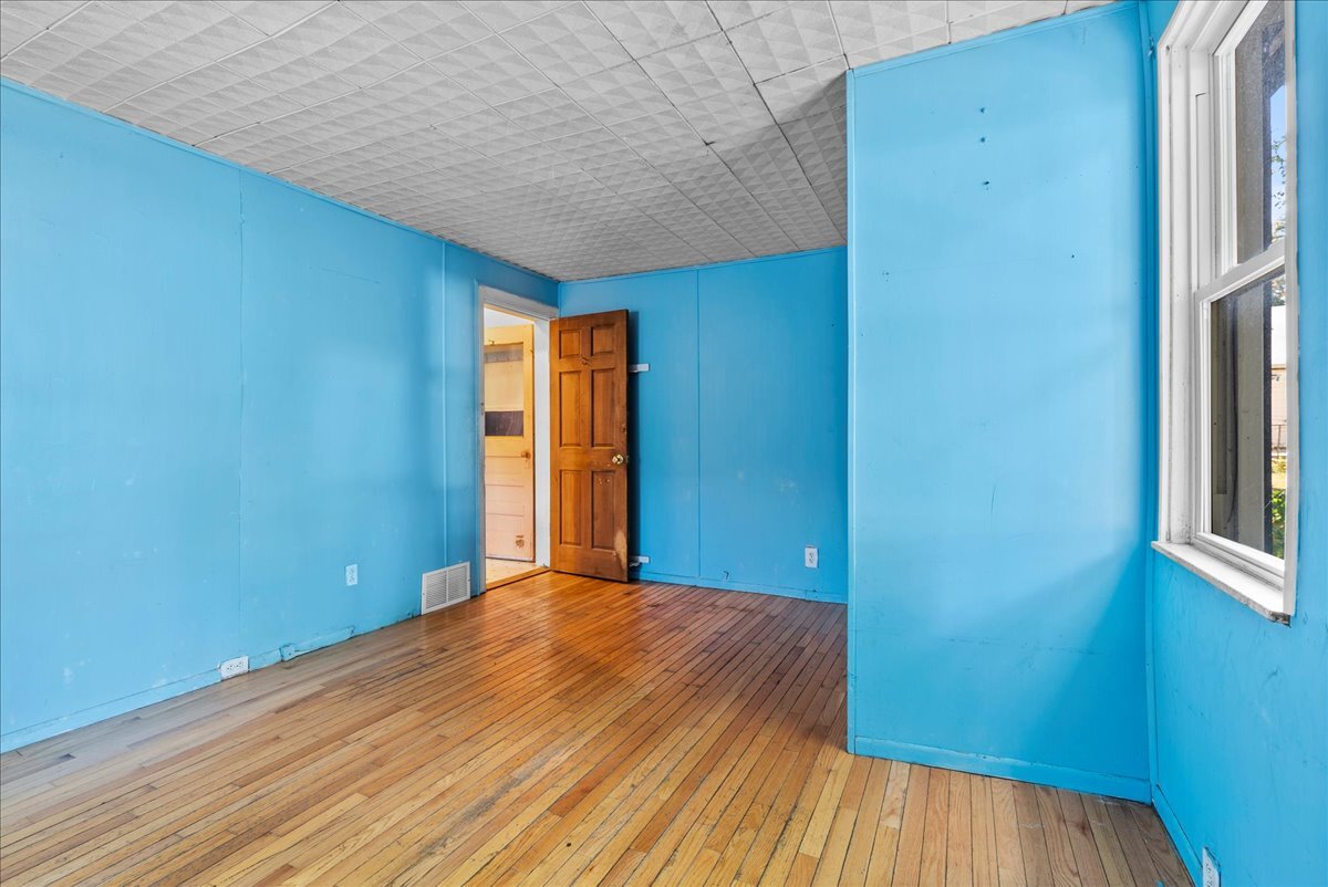 806 N Morris Avenue, Bloomington, IL 61701