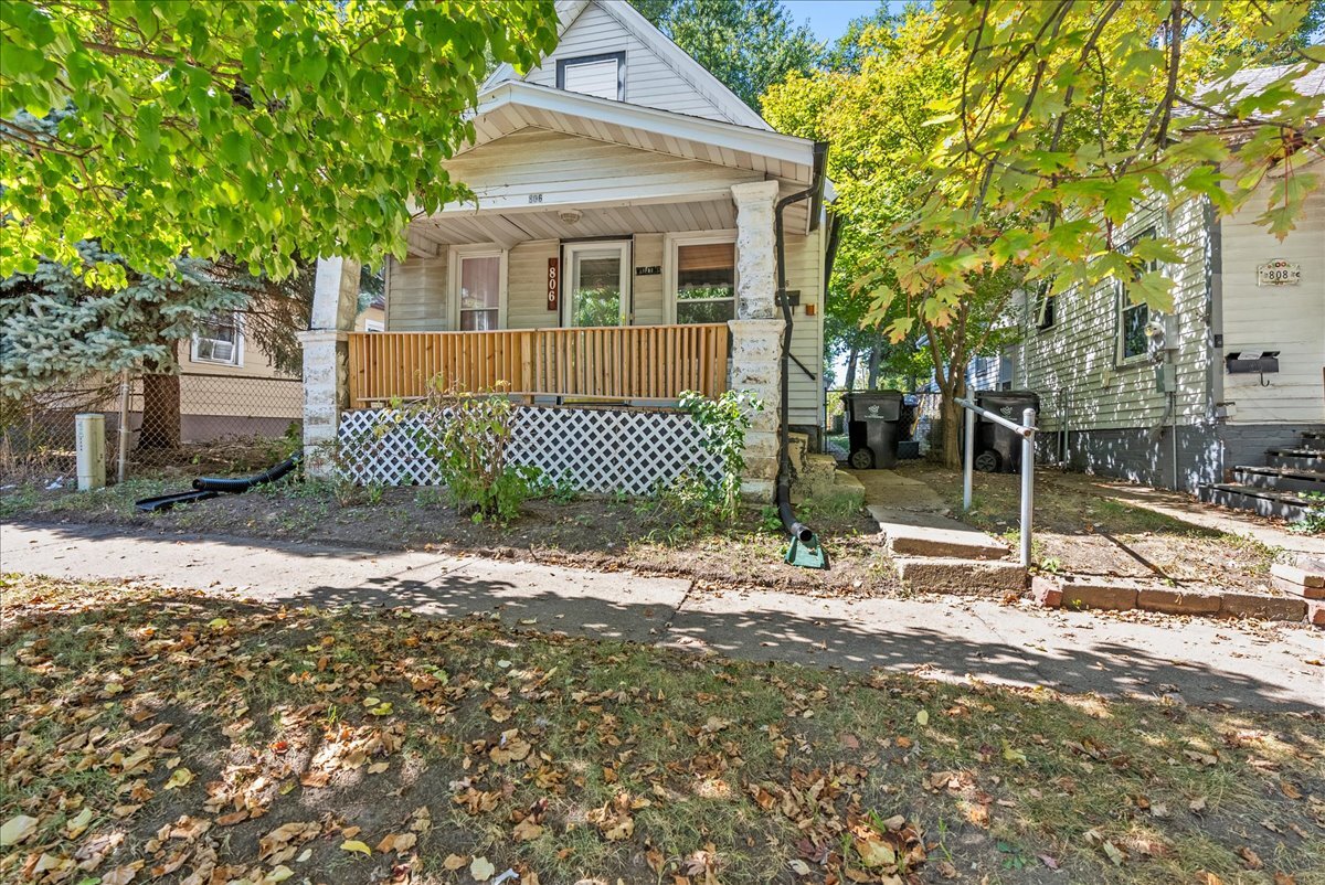 806 N Morris Avenue, Bloomington, IL 61701