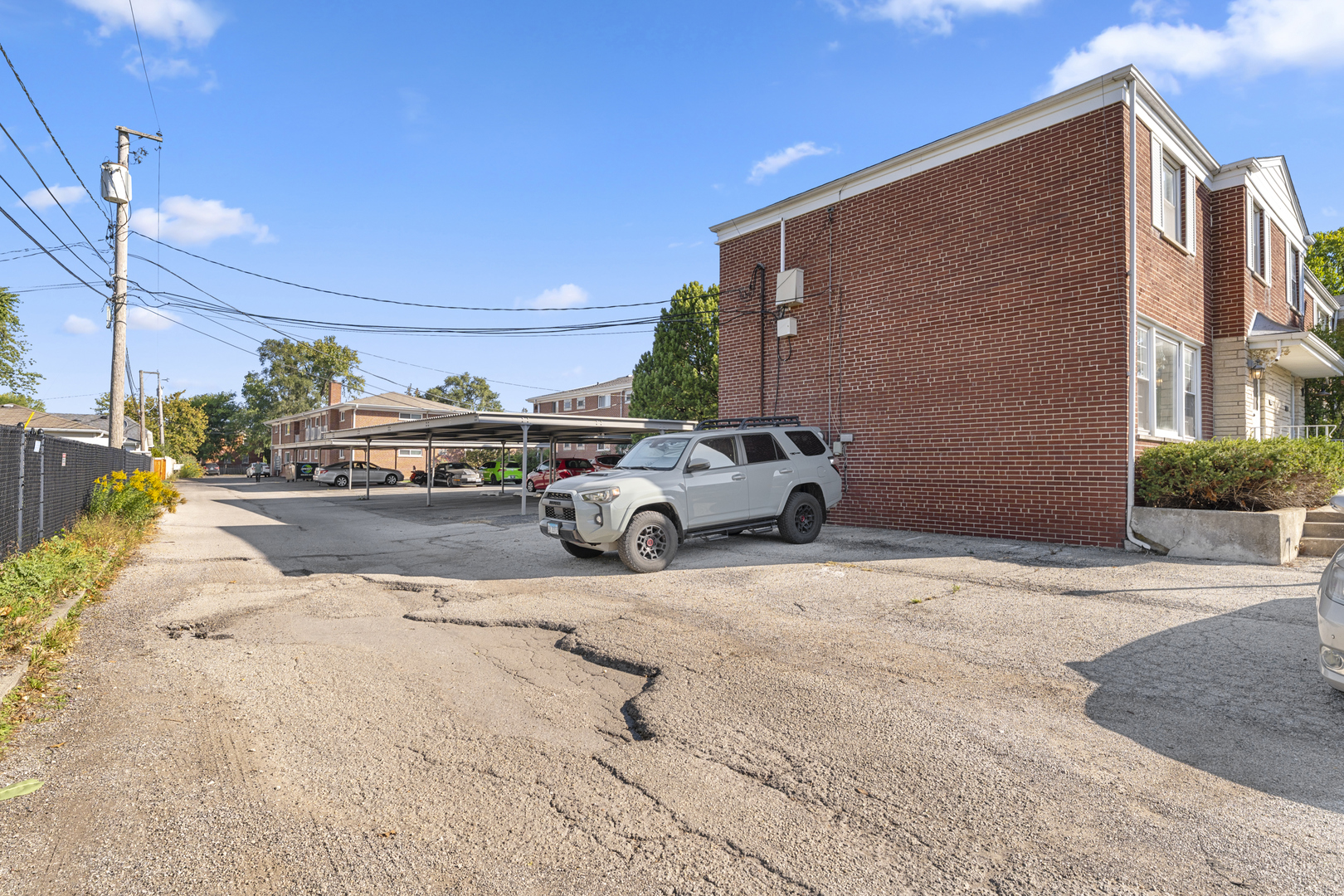 716 N Western Avenue, Park Ridge, IL 60068