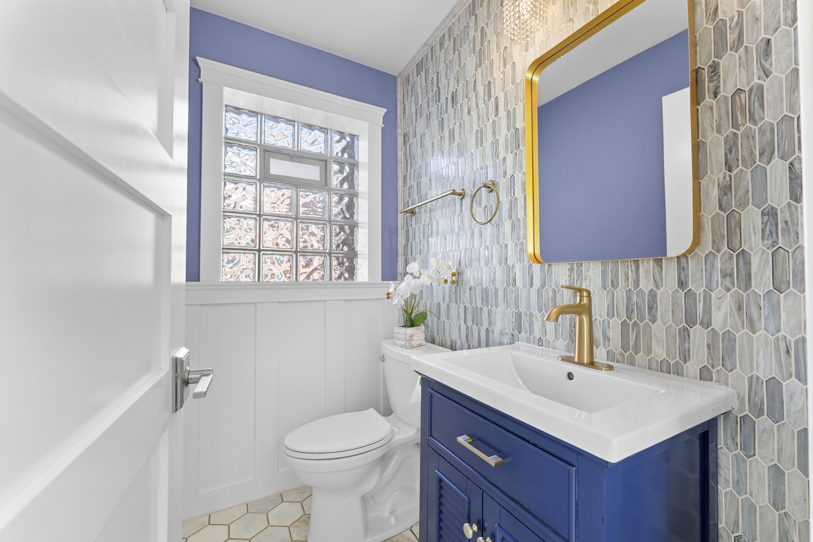 716 N Western Avenue, Park Ridge, IL 60068