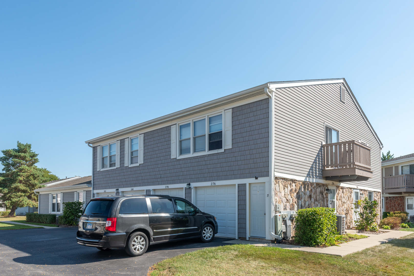 278 Nantucket Harbor #0, Schaumburg, IL 60193