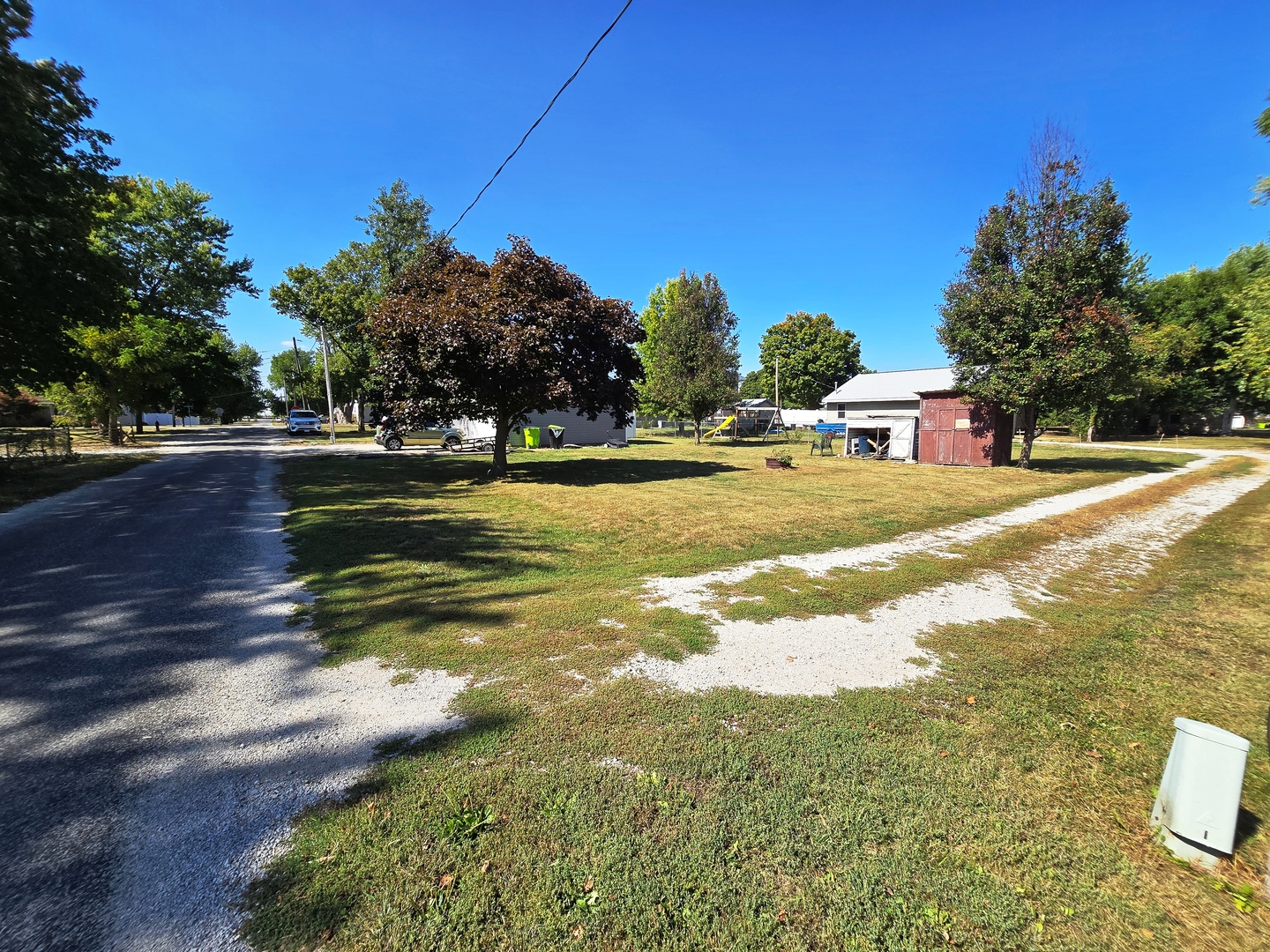 602 N 4th Avenue, Chenoa, IL 61726