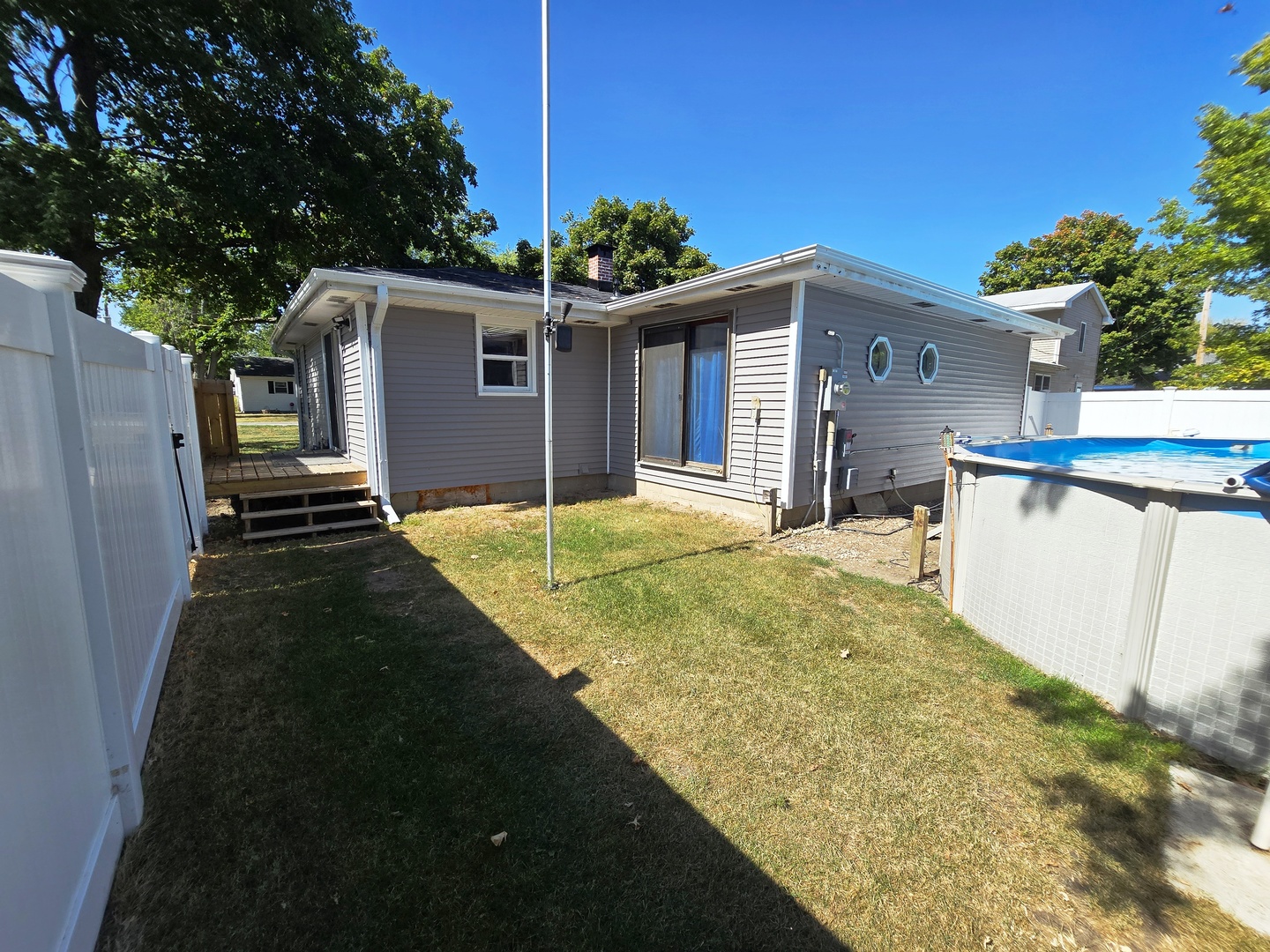 602 N 4th Avenue, Chenoa, IL 61726