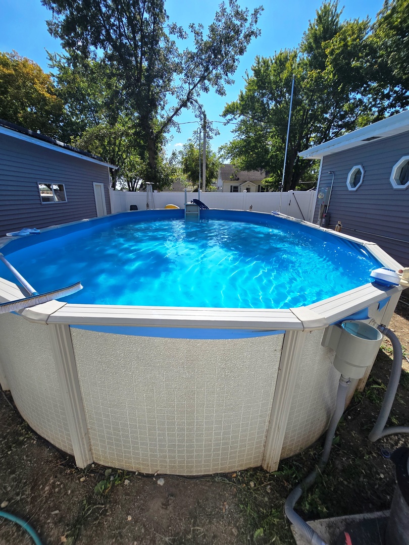 602 N 4th Avenue, Chenoa, IL 61726