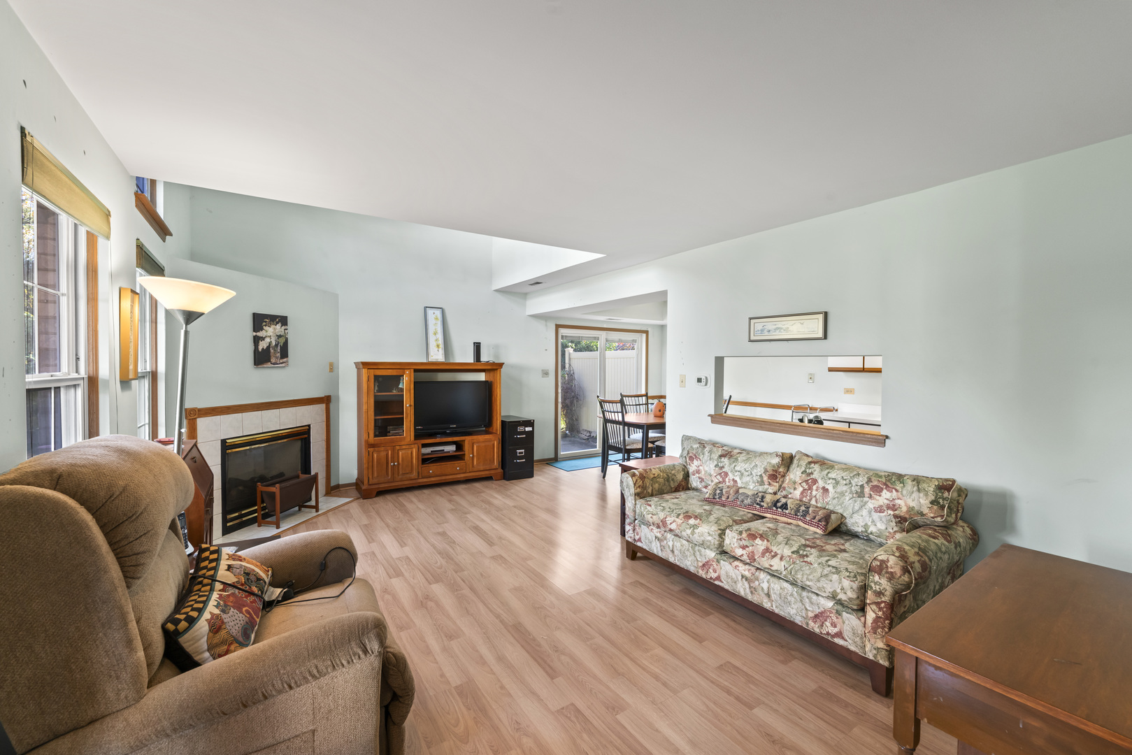 9298 Meadowview Drive, Orland Hills, IL 60487