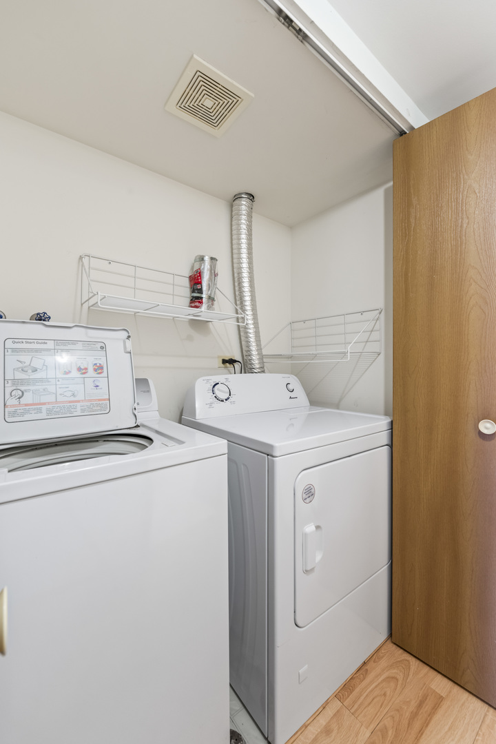 9298 Meadowview Drive, Orland Hills, IL 60487