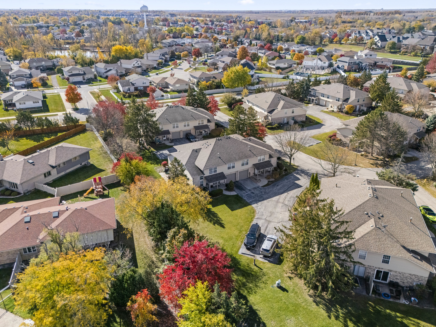 9298 Meadowview Drive, Orland Hills, IL 60487